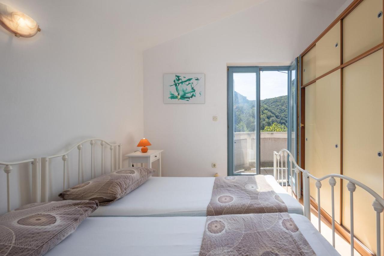Apartment Doris Supetarska Draga Bagian luar foto