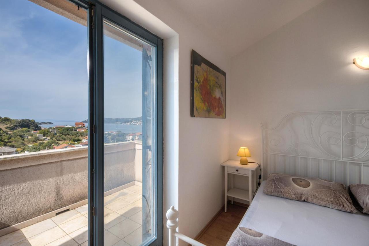 Apartment Doris Supetarska Draga Bagian luar foto