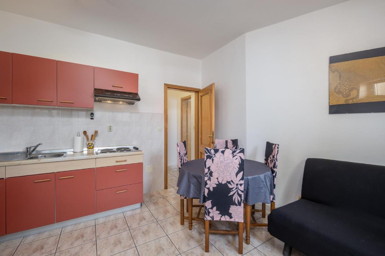 Apartment Doris Supetarska Draga Bagian luar foto