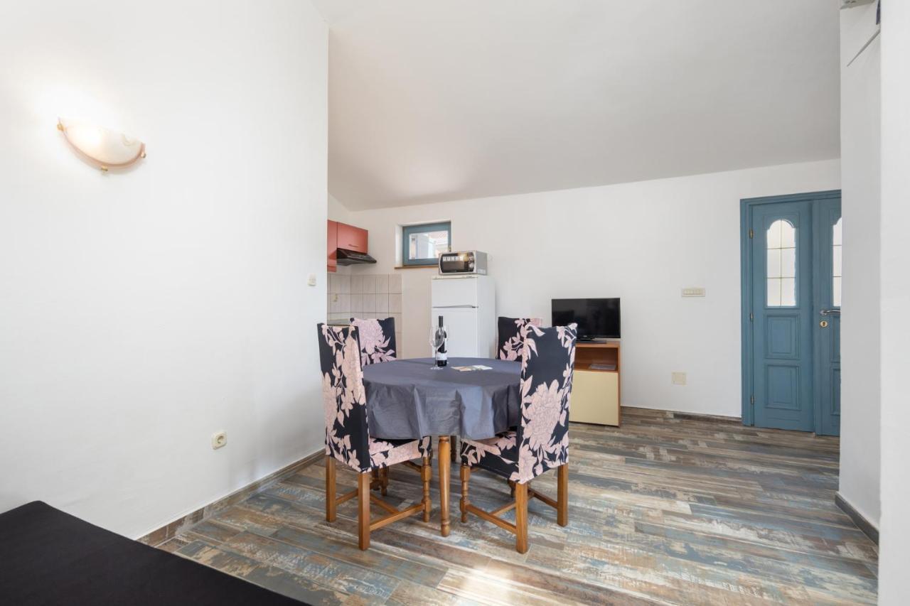 Apartment Doris Supetarska Draga Bagian luar foto