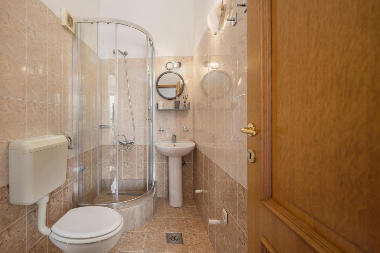 Apartment Doris Supetarska Draga Bagian luar foto